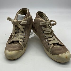 GEOX Beige Suede Sneaker Style Shoe size 6